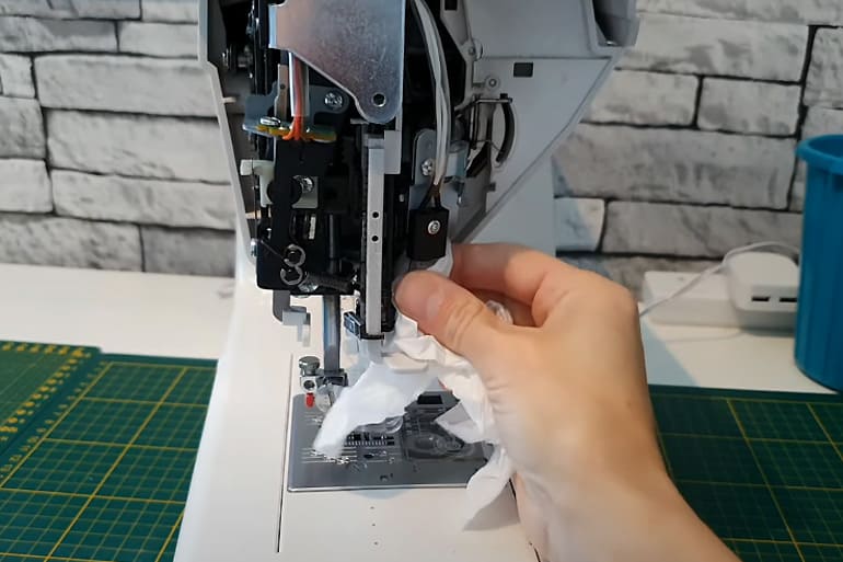 ELNA Sewing Machine Error Codes